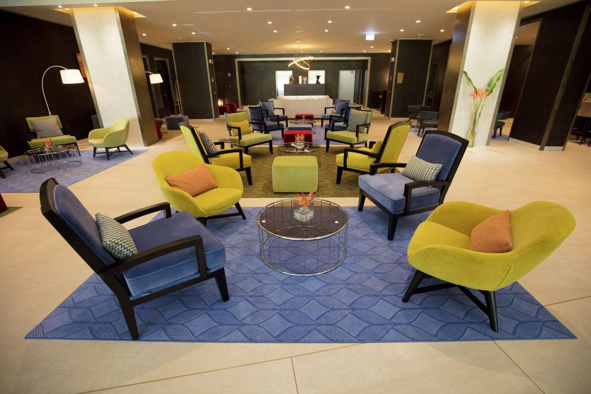 פוינט נואר Doubletree By Hilton Pointe-Noire City Centre מראה חיצוני תמונה